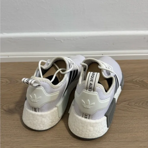 Adidas NMD R1 - Picture 3 of 4